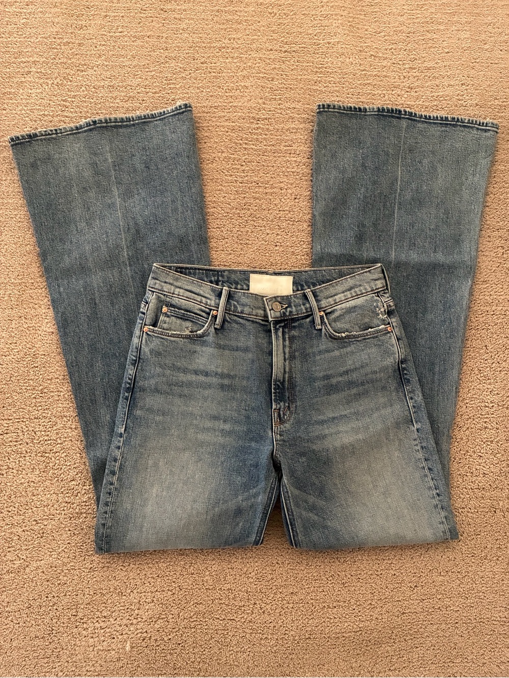 Like new MOTHER The Doozy jeans 🔥 - Picture 5 of 10